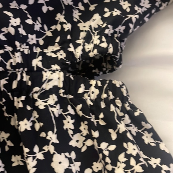 Waist Defined Puff Sleeve Poplin Side Cutout Mini Dress - Picture 7 of 7